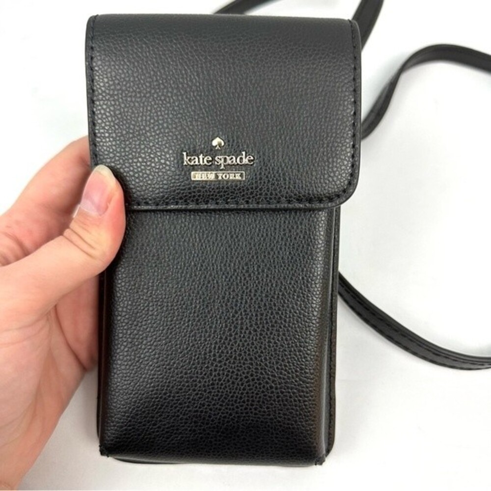 Kate Spade Black North South Crossbody Pebbled Phone Holder NWT One Size